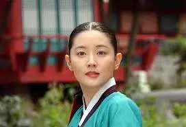 تزئین کریسمسی خانه یانگوم در آستانه سال نو