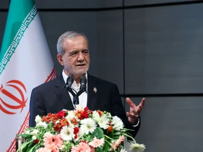 دیدید پزشکیان با اینکه شعار حذف بودجه دستگاه های بی خاصیت را داد، آنها را کم نکرد؟/ بودجه حرم امام خمینی را حذف کنید