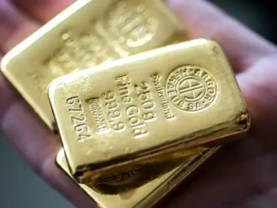 شدت ریزش قیمت طلا تند شد/ قیمت جدید طلای جهانی امروز ۲۸ آذرماه