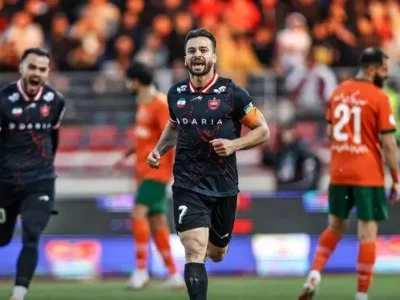 صدر جدول لیگ برتر فوتبال قرمز شد/ جباری از پس پرسپولیس برنیامد