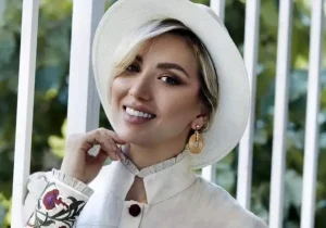 سلیقه خاص مینا مختاری، در چیدمان سفره یلدای کافه بهرام رادان