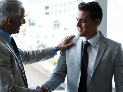 ۱۰ رفتار که موجب میشود دیگران به شما احترام بگذارند