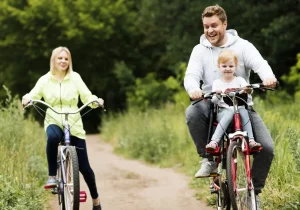 ۱۰ تفریح کمهزینه که جیب شما را خالی نمیکنند