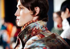 مردانی با دامن کوتاه و پیراهن رنگی؛ جنجال هفته مُد پاریس