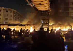 بازگشت ثبات اقتصادی، بهترین راه برای مهار اعتراضات / پزشکیان در عمل، نگرانی‌ها نسبت به آینده را کاهش دهد