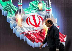 استراتژی «شورش از پایین، حمله نظامی از بالا» چیست؟