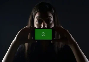 تشخیص افسردگی با استفاده از واتس اپ