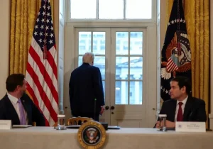 گزارش سیانان از ۳ گزینه ترامپ درباره ایران