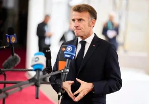 از تغییر نظام سیاسی ایران حمایت نمی‌کنم/ این مردم هستند که رهبران خود را تغییر می‌دهند/ ایران درباره مردم خود، زندانیان و از سرگیری مذاکرات مورد انتظا…