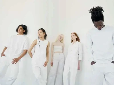 پوشیدن لباس سفید چه معنایی دارد؟